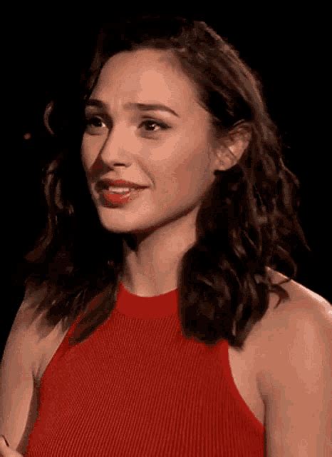 gal gadot gif|Galgadot gifs